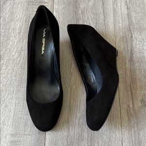Via Spiga Farley Black Suede Wedge Heel Pumps Size 7.5 Vintage Y2K